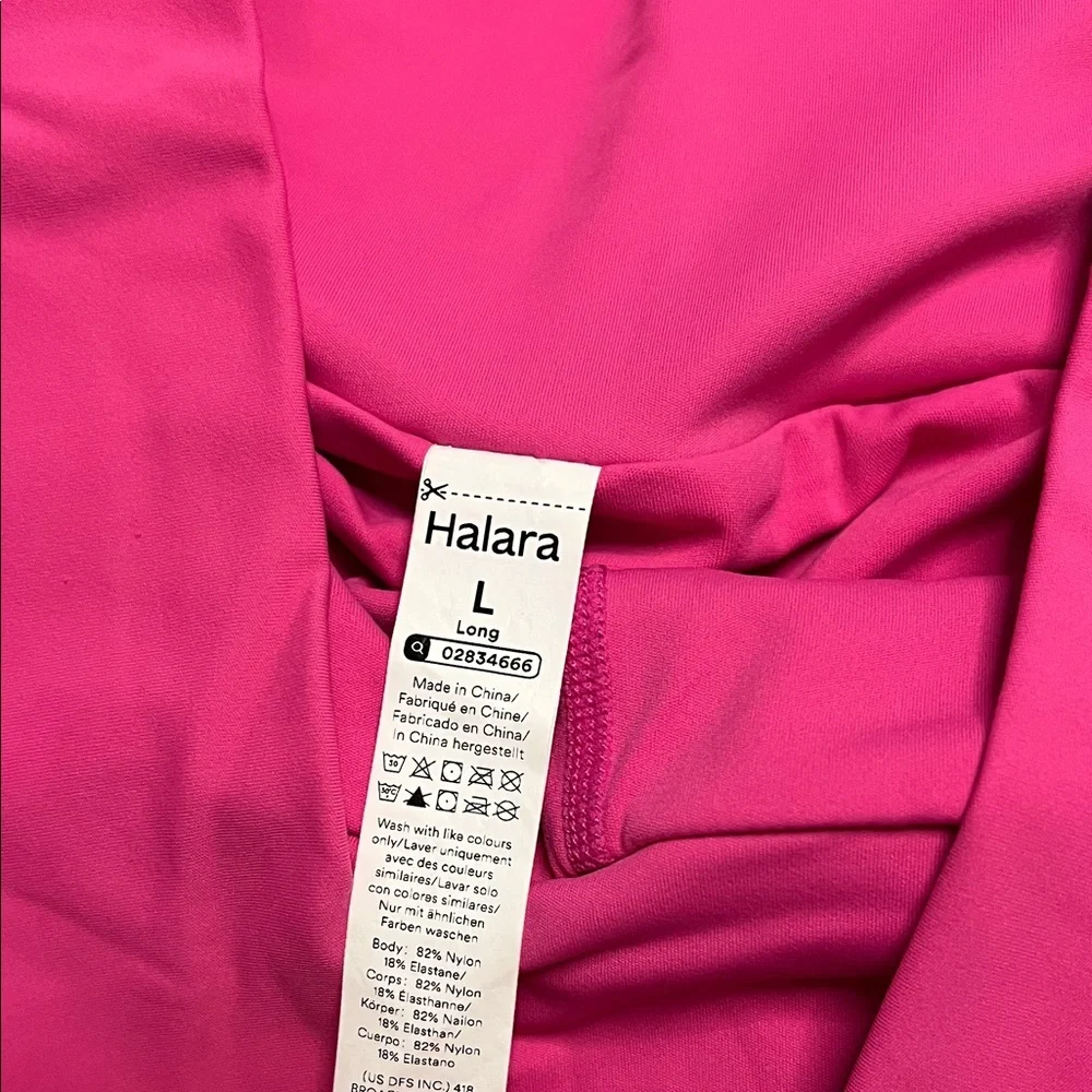 Halara Super High Waisted 2-in-1 Yoga Shorts (5”) - Picture 2 of 5